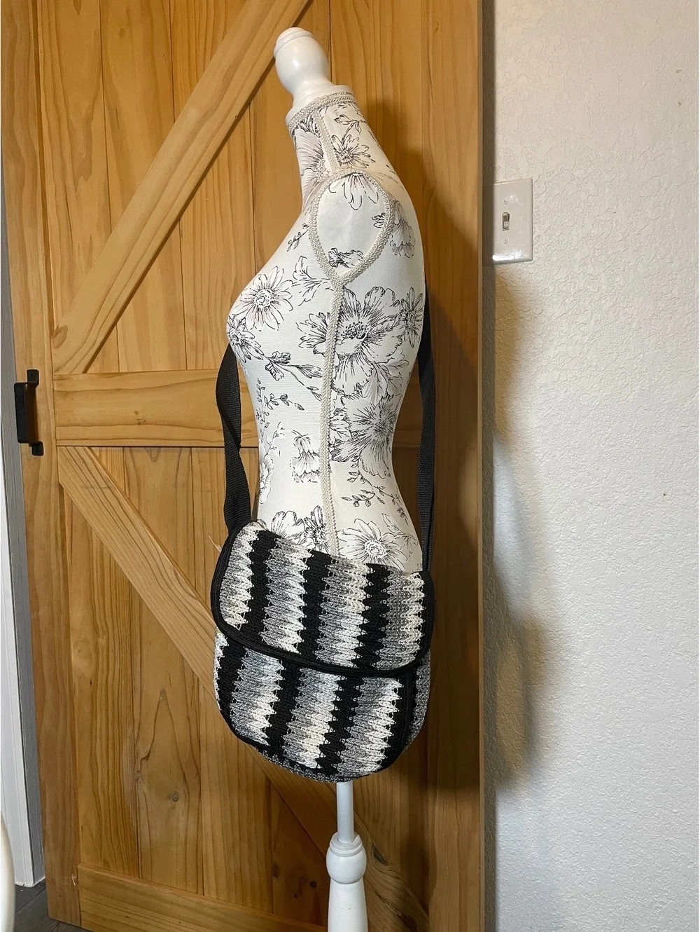 Cottage core boho style black, gray and white woven crossbody purse